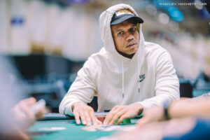 Phil Ivey is on pace to win #11 and take sole possession of 2nd place in the bracelet hunt.