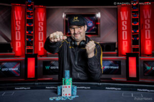 Phil Hellmuth, Winner of Event #72: $10,000 Super Turbo Bounty No-Limit Hold'em for $803,818