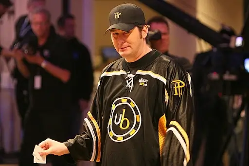 Phil Hellmuth promoting UltimateBet 