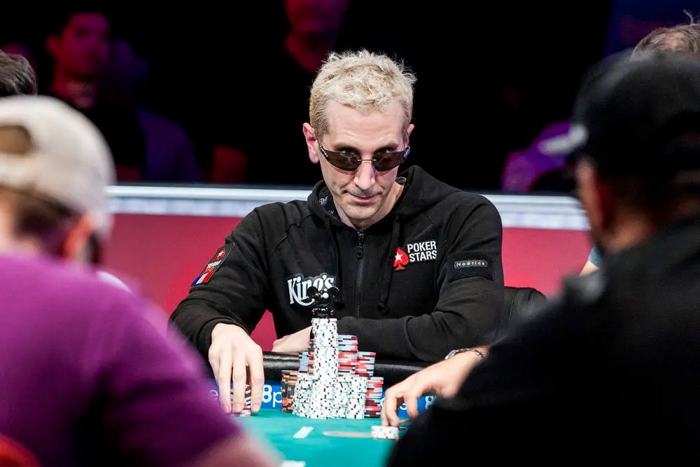 Bertrand Grospellier playing poker