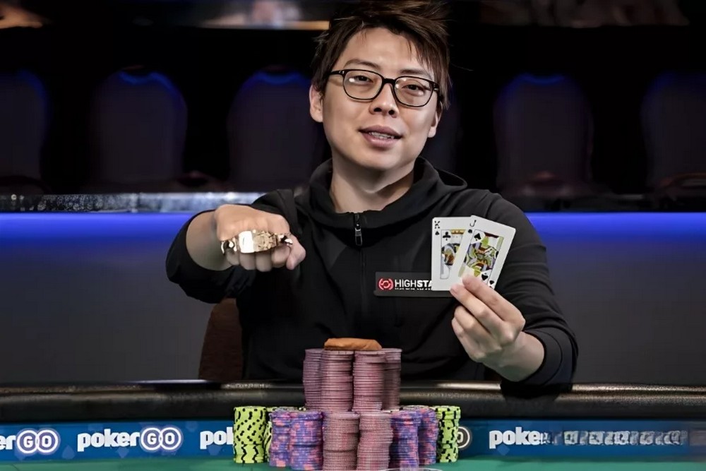 Joseph Cheong with WSOP bracelet