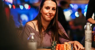 Dragana Lim playing WSOP