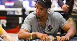 Phil-Ivey2013-WSOP-EuropeEV0725K-NLH-High-RollerDay-1Giron8JG2637.jpg