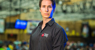 jeff_gross_pokerstars_wsop_day1c.jpg