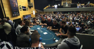 live poker tournament - what to do while waiting for a seat